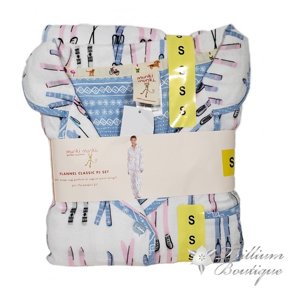 munki munki Other - Munki Munki Flannel Womens Classic Pajama Set Skis